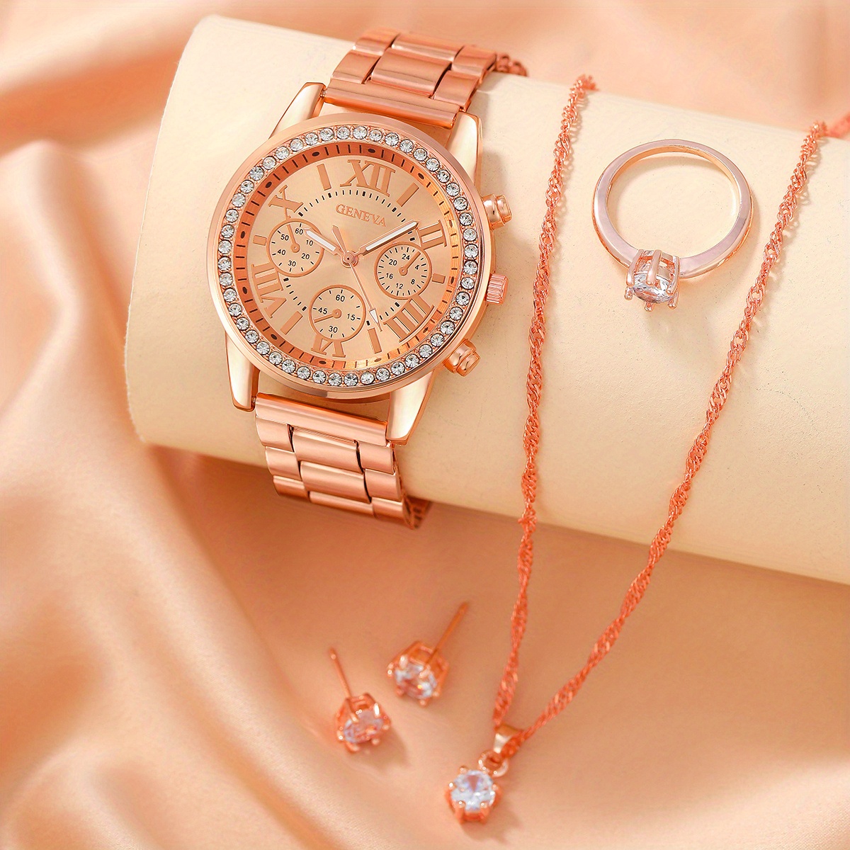 Luxury Watch Gift For Her - ساعة نسائية فاخرة مرصعة بالكريستال، ساعة