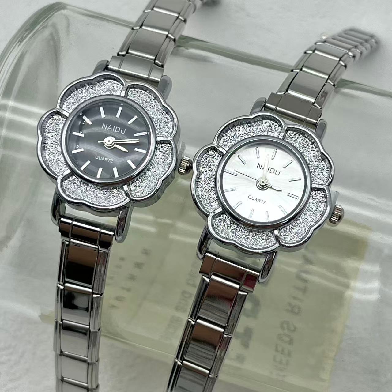 Luxury Watch Gift For Her - ساعات كوارتز نسائية مرصعة بزهرة الزركونيا