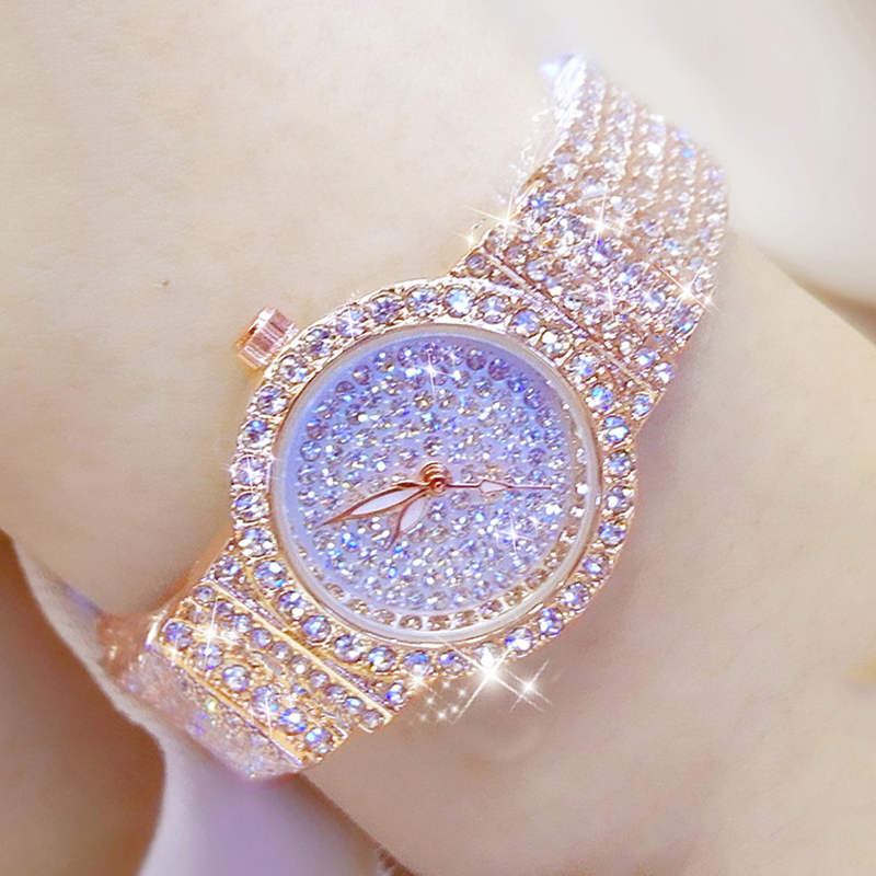 ساعات يد نسائية من الألماس ، س - مراجعة Luxury Watch Index وسعره