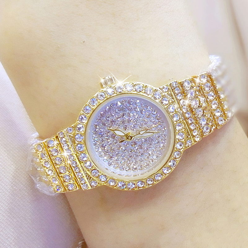 ساعات يد نسائية من الألماس ، س - مراجعة Luxury Watch Index وسعره