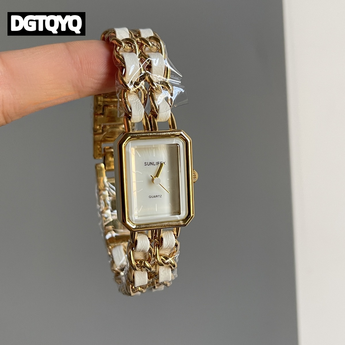ساعة نسائية كلاسيكية على طراز  - مراجعة Luxury Watch Vintage وسعره