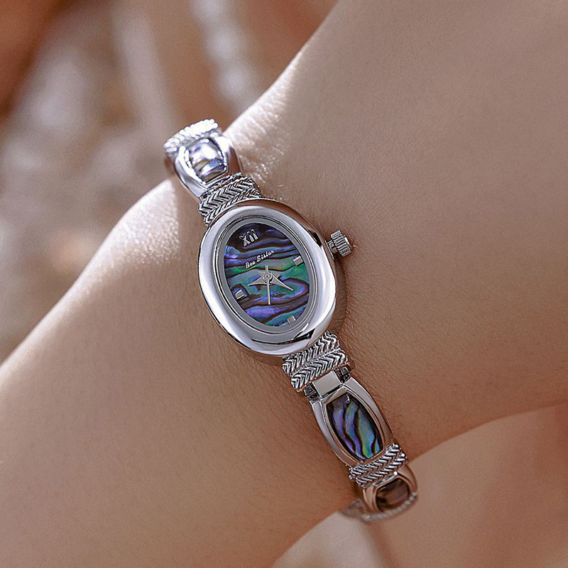 البيضاوي الهاتفي النساء ساعات  - مراجعة Luxury Watch Index وسعره