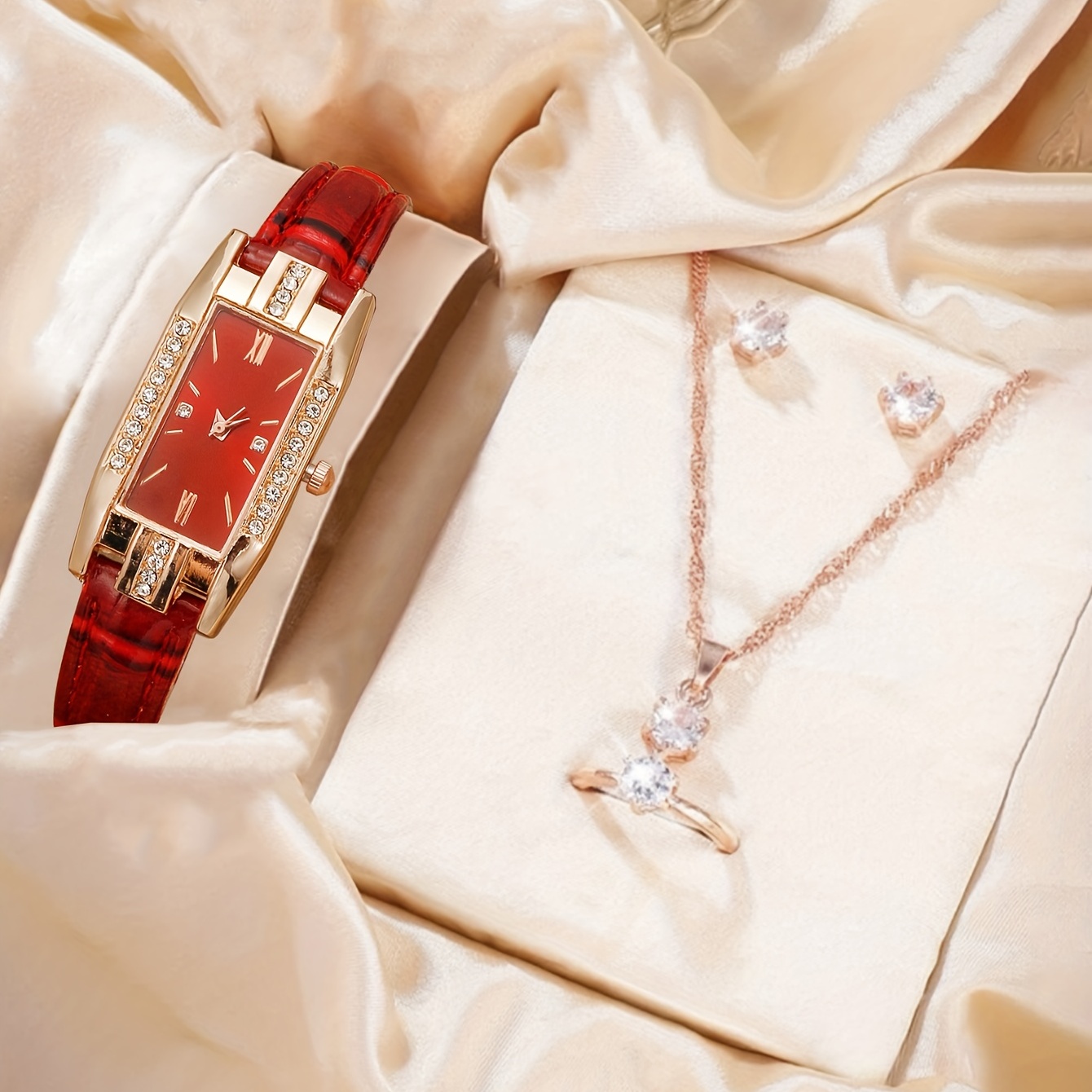 ساعة كوارتز فاخرة مزينة بأحجار - مراجعة Luxury Watch Gift For Her وسعره