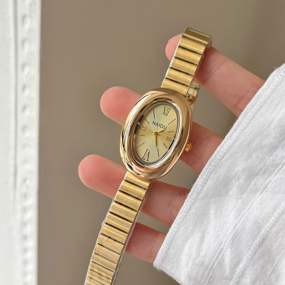 العلامة التجارية الفاخرة الذهب - مراجعة Luxury Watch Index وسعره