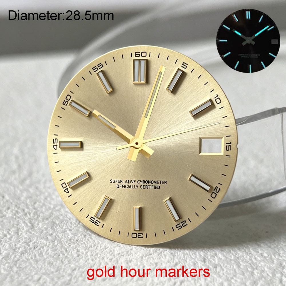 قرص ساعة NH35 بقطر 28.5 مم مع  - مراجعة Luxury Watch With Green Dial وسعره