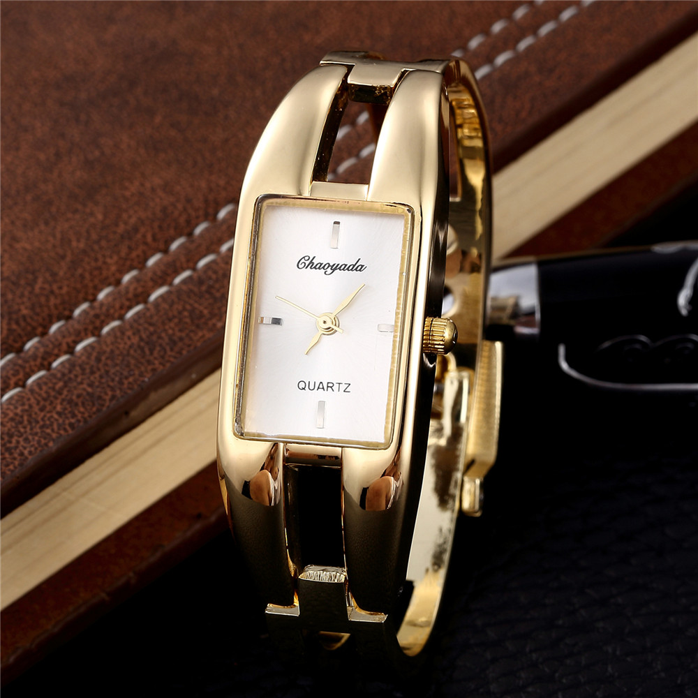 ساعات نسائية أنيقة فاخرة موضة  - مراجعة Luxury Watch Index وسعره