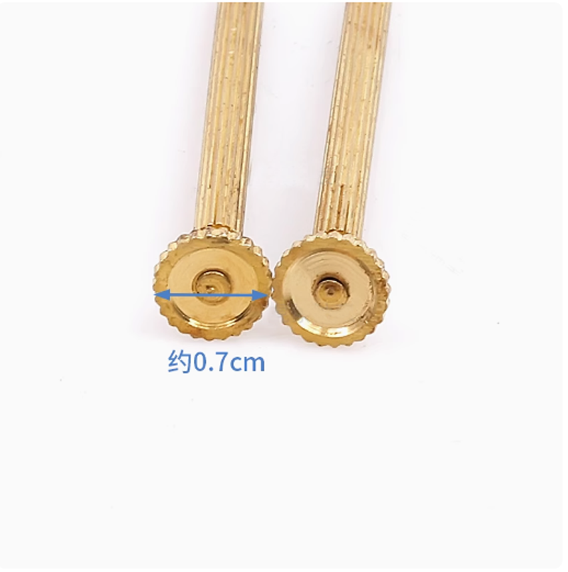 مفك براغي معدني صغير الحجم لأد - مراجعة Luxury Watch Expensive وسعره