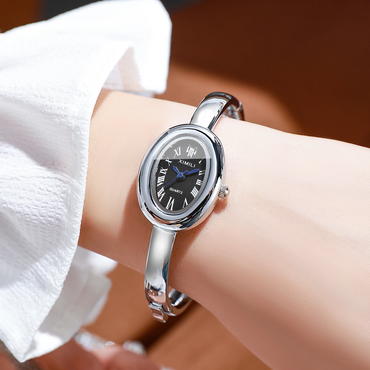 ساعة يد نسائية XIMILI 2026 بتص - مراجعة Luxury Watch White وسعره